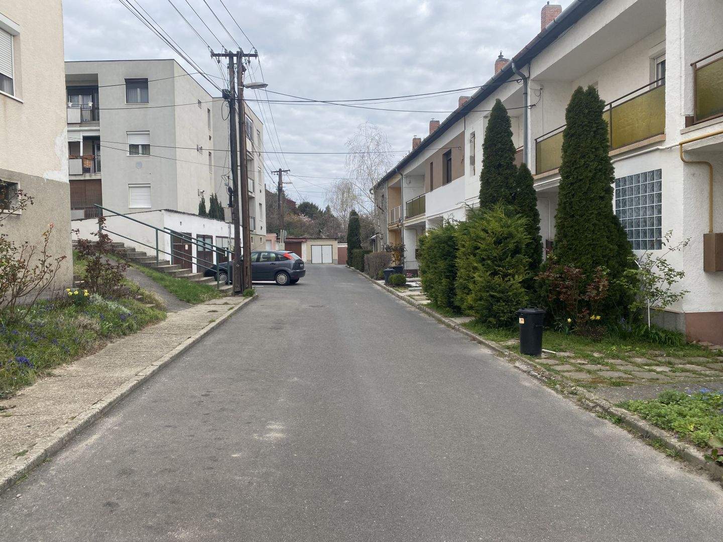 Útlezárás a Táncsics utcában