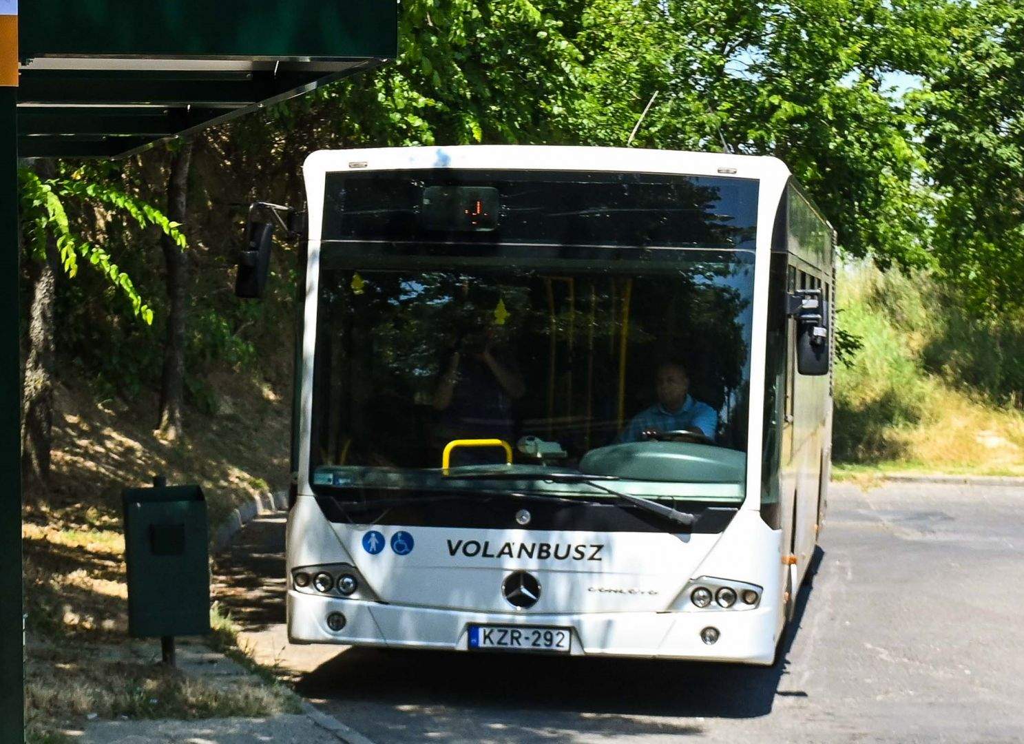 A hétfői helyijáratokat érinti a buszos sztrájk
