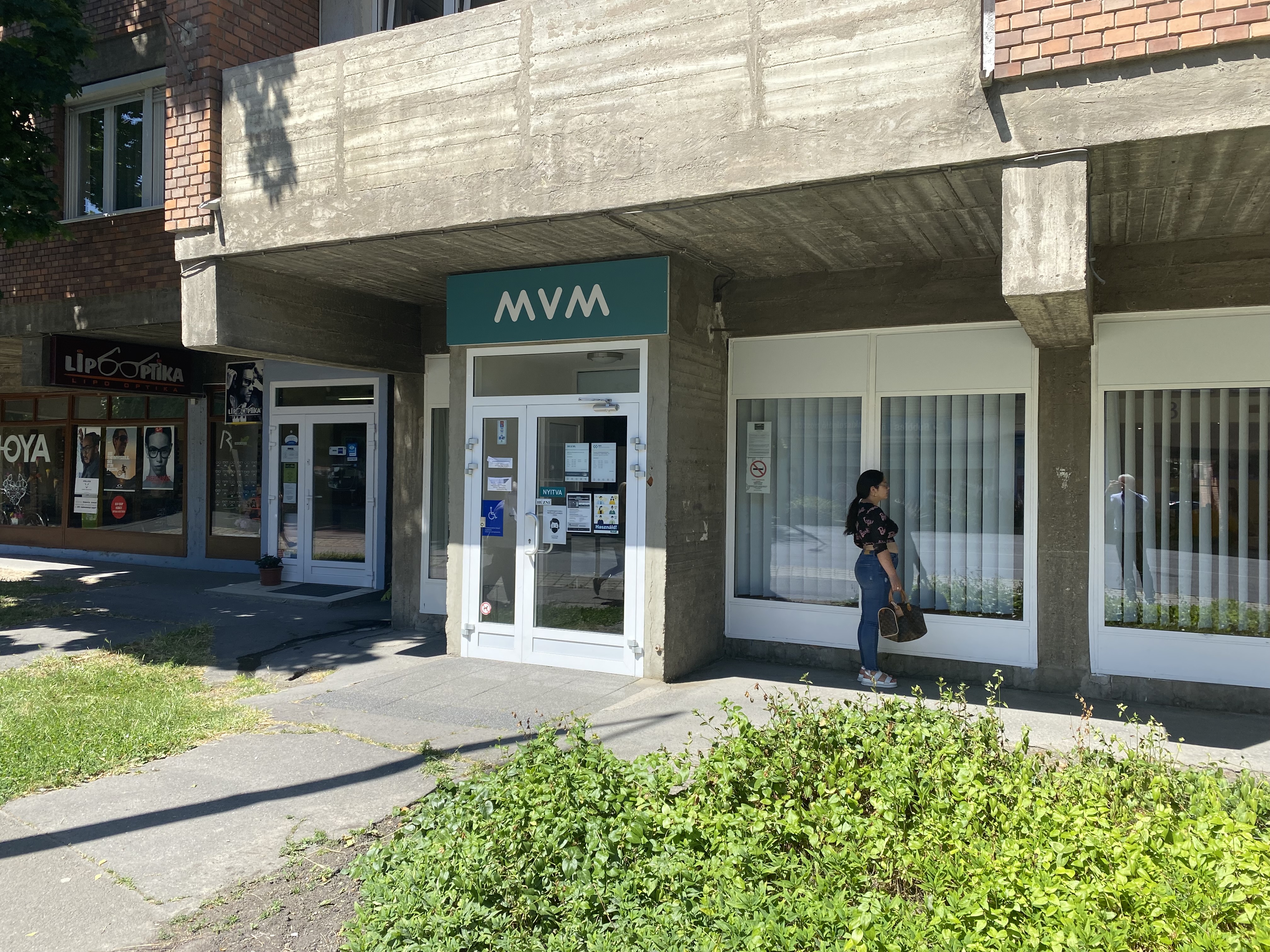Az NHKV Zrt. ügyfélpontot nyitott Szekszárdon