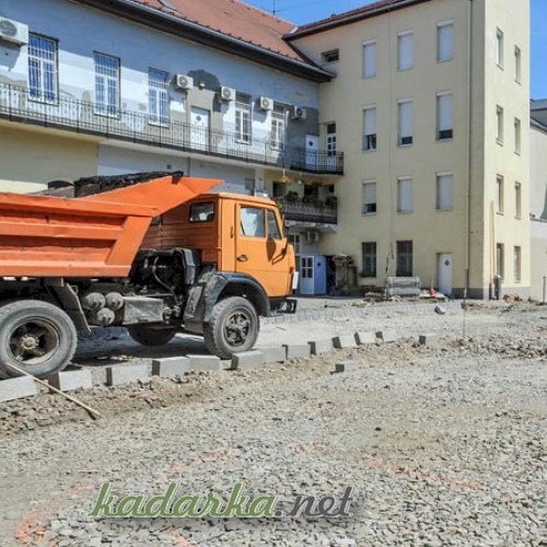  Bővül a parkolóhelyek száma Szekszárd belvárosban