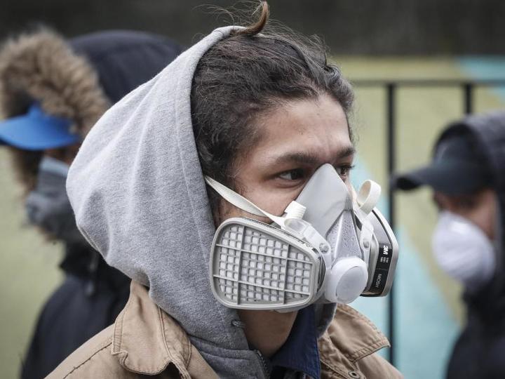 A vírus más típusú felfogást kíván a magánemberektől is
