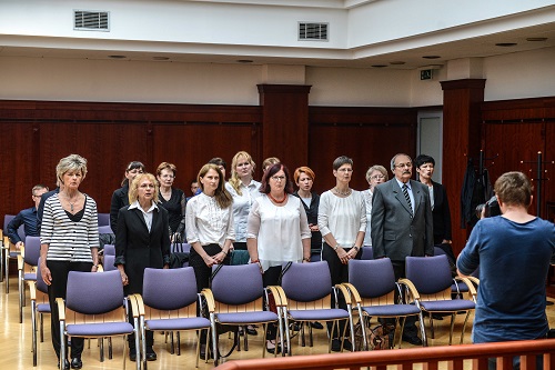 Ünnepélyes esküt tettek  a bírósági ülnökök