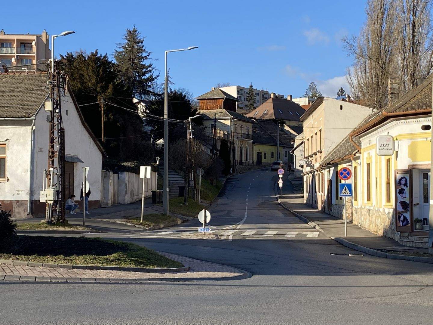 Útlezárás lesz a Fürdőház utcában