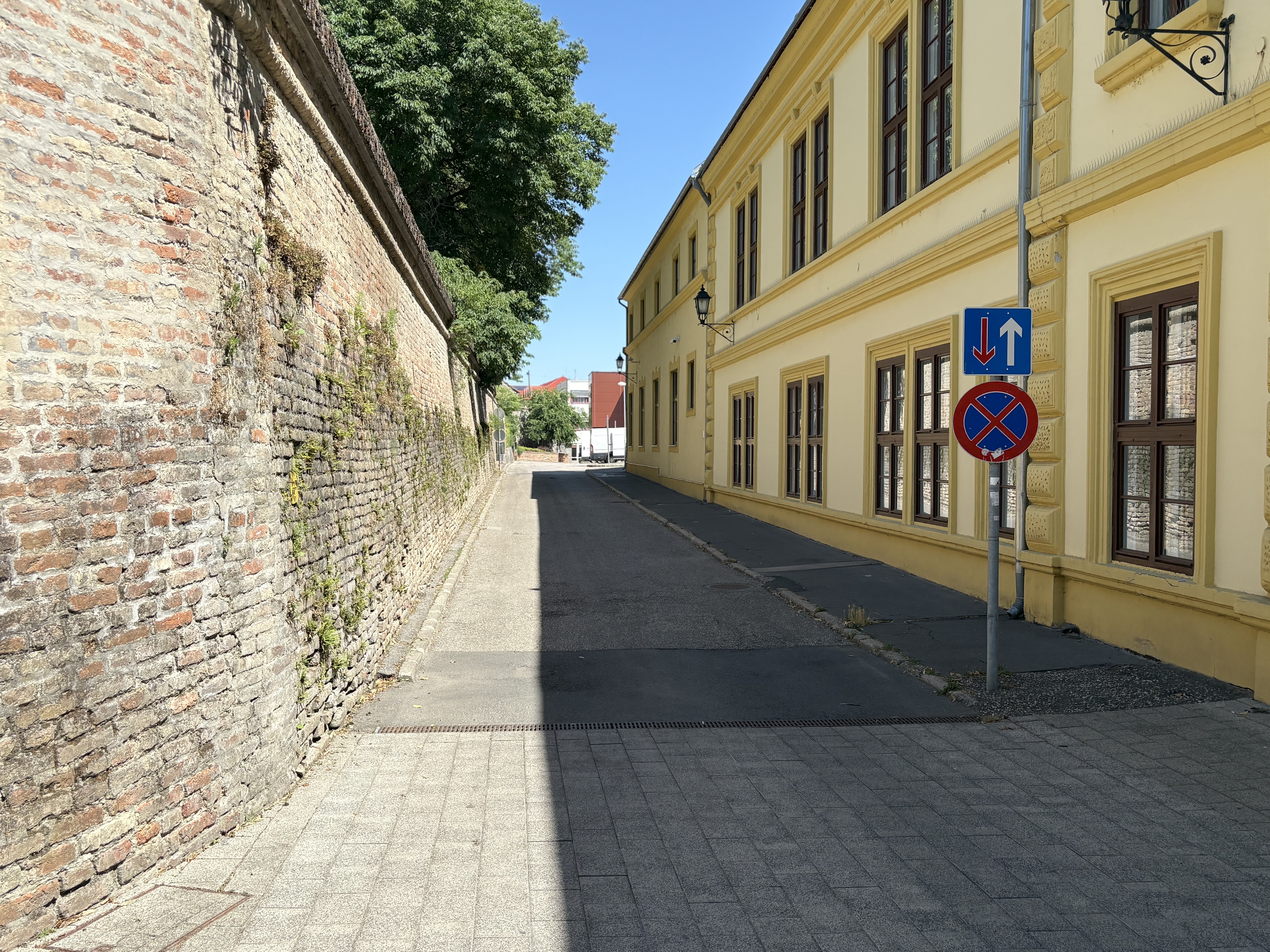Forgalomkorlátozás a Várközben